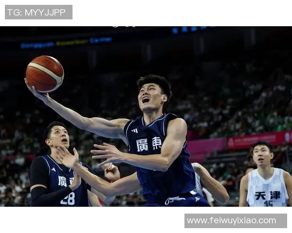 常规赛精彩对决广东队与辽宁队的巅峰对抗赛即将上演